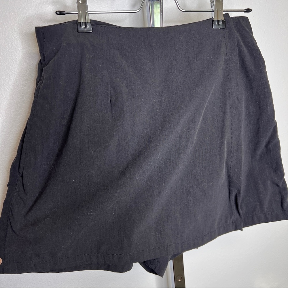 The North Face Black Skort Size 10
